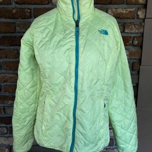 The North Face Light Weight Puffer Jacket Neon Green Women’s Size Medium